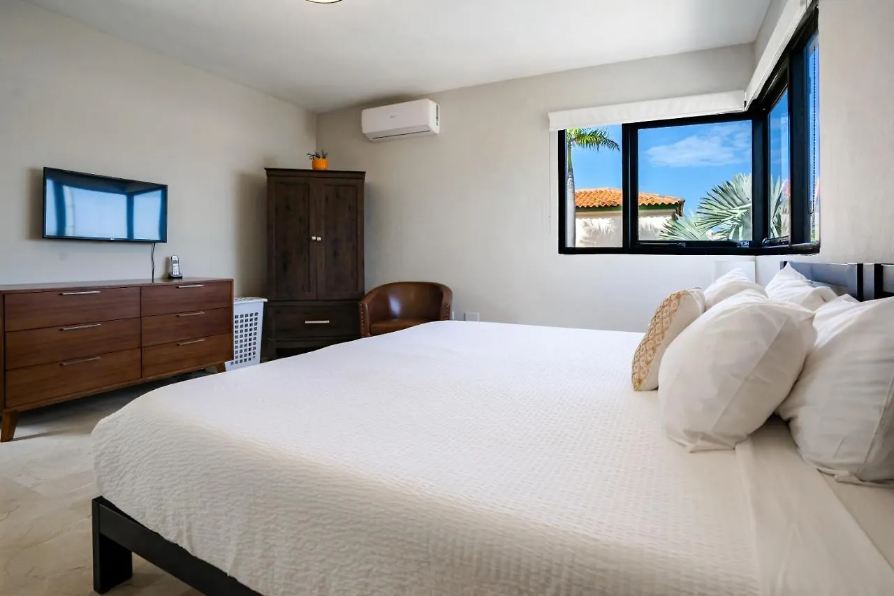 Bird Of Paradise Villa Palm Beach 0*,  Aruba